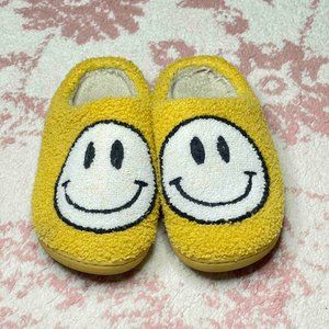 Alter'd State Smiley Face Slippers